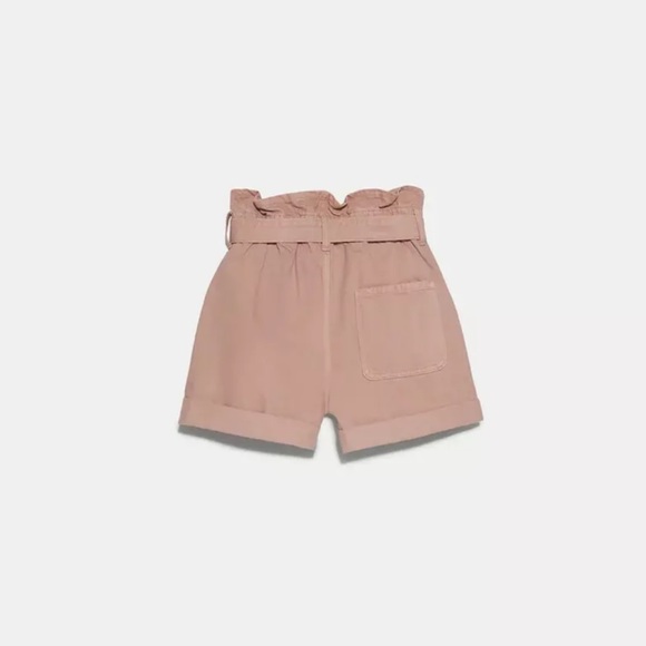 ❌SOLD❌ Zara Paperbag Shorts - Picture 4 of 5